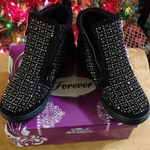 Forever 21 Black Studded Ankle Boots